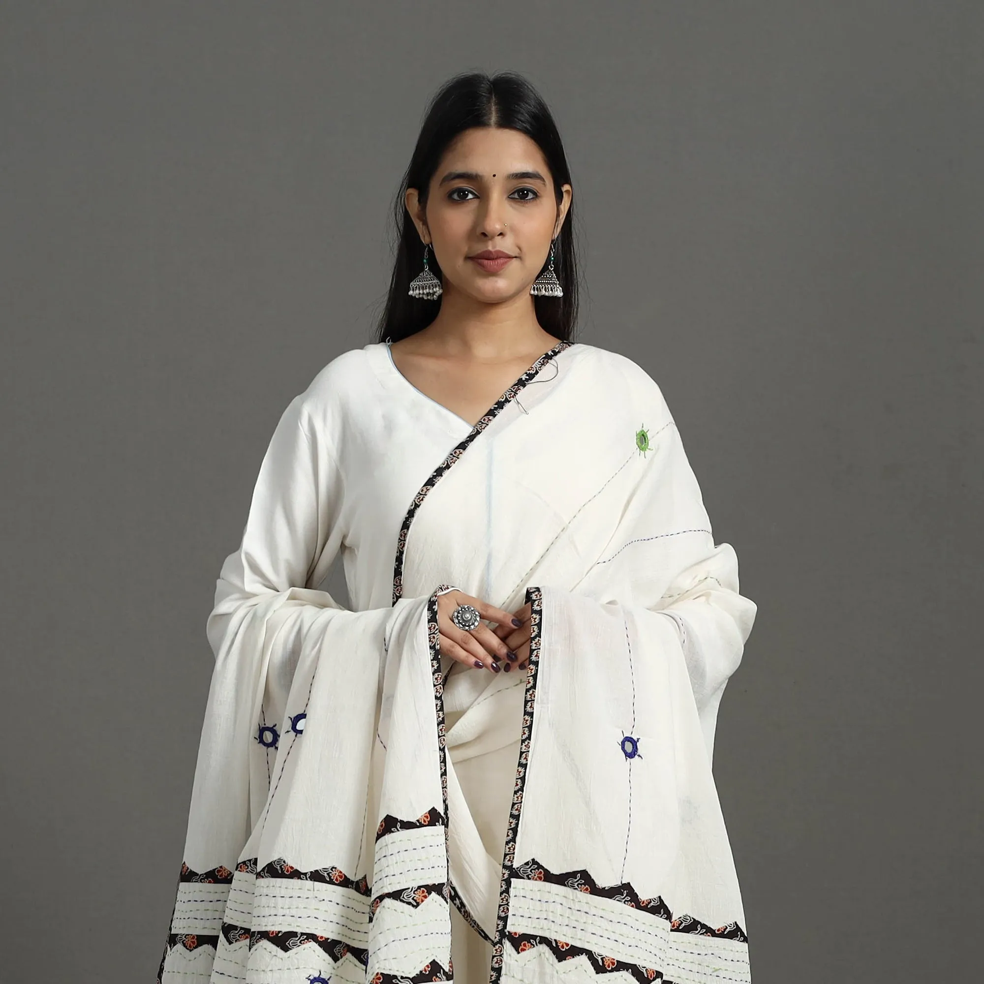 Applique Patchwork Cotton Tagai Kantha Dupatta 61